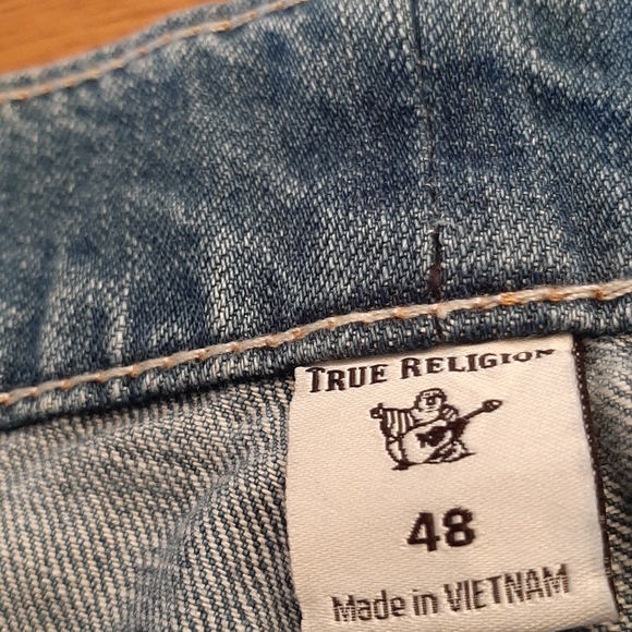 Man's clothing - Picture 8 of 8